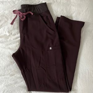 FIGS LIMITED EDITION COLOR High waisted YOLA skinny scrub pants -espresso (TALL)